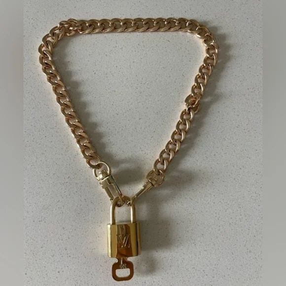 Authentic Louis Vuitton Gold Brass Padlock Lock & Key Necklace - Picture 7 of 10
